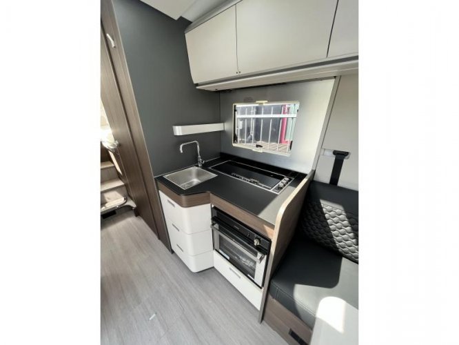 Adria Coral Supreme 670 DL FACE-TO-FACE  foto: 13