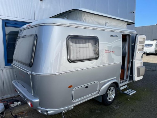 Eriba Touring Triton 418 GT 2X ZITGROEP 