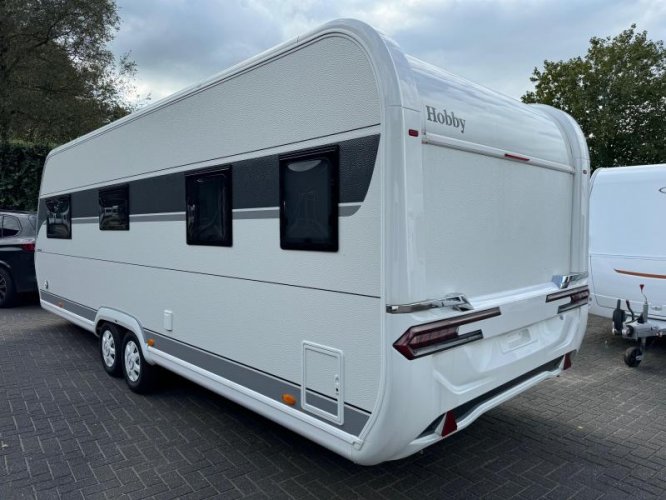 Hobby Prestige 660 WFC 2025 | Grote badkamer 