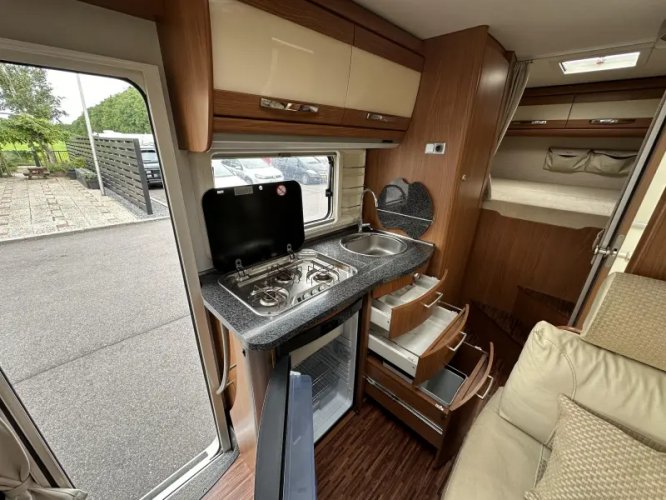 Hymer B-514 SL EP levelsysteem  foto: 13