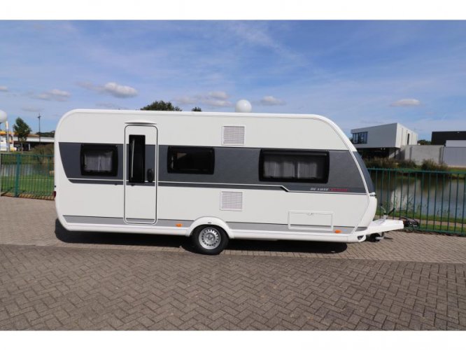 Hobby De Luxe Edition 495 UL Thule luifel / Mover 