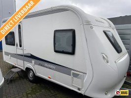 Hobby De Luxe 460 UFE AWNING WITH SIDE WALLS
