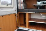 Weinsberg Cosmos, Kleine bus-camper, 2.0 L. 105 PK, achter zit/bed, Wc, Bj.2010 Marum Groningen foto: 19