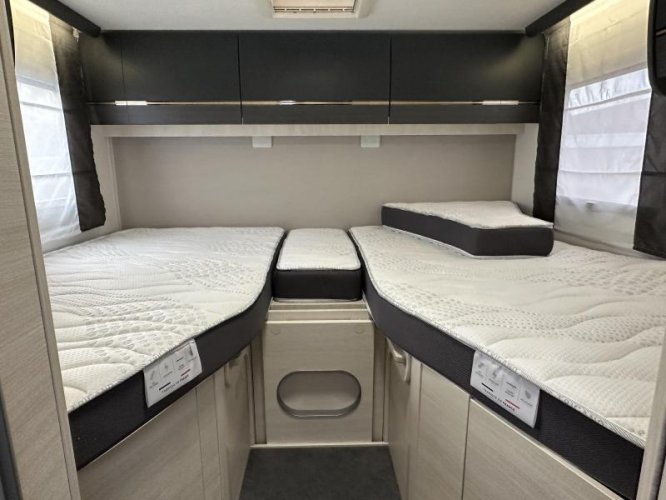 Chausson Titanium Premium 777 GA Nordic Edition, Hefbed  foto: 17