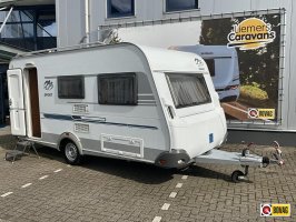 Knaus Sport 420 QD VOORTENT 