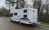 Carado 7 pers. Rent a Carado camper in Oegstgeest? From €92 per day - Goboony photo: 3