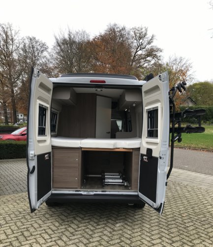 Carado Cv 600 pro # Automaat # Hefdak # Top camper # foto: 24