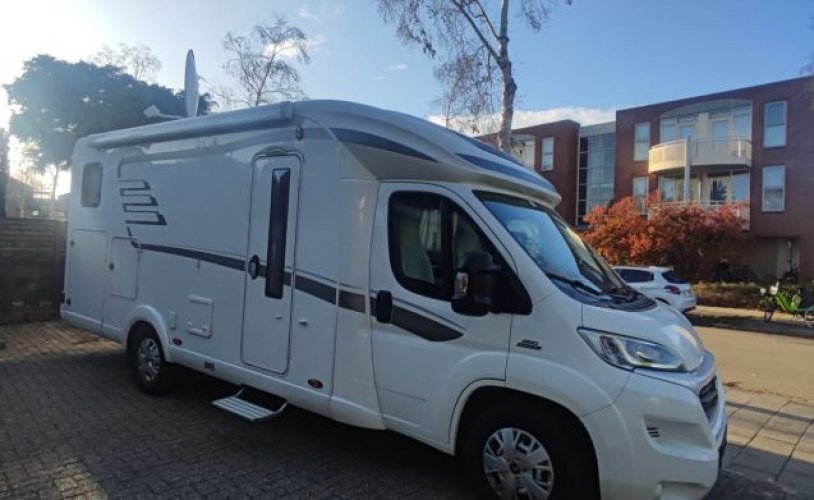 Hymer 2 pers. Rent a Hymer motorhome in Zwolle? From € 132 pd - Goboony photo: 0