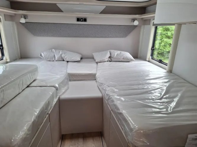 Hymer Tramp S 680 - 2 APARTE BEDDEN 