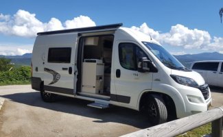 Chausson 2 pers. Rent a Chausson motorhome in Nijkerk? From € 120 pd - Goboony
