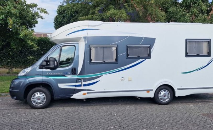 Chausson 4 pers. Rent a Chausson motorhome in Zwolle? From € 103 pd - Goboony photo: 0