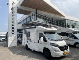 Adria SUNLIVING S60 SP AUTOMAAT BREEDTEBED BUITENDOUCHE BUITENGAS LPG AANSLUITING