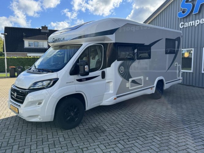 Chausson Titanium VIP 788 9G Autom. Queensbed