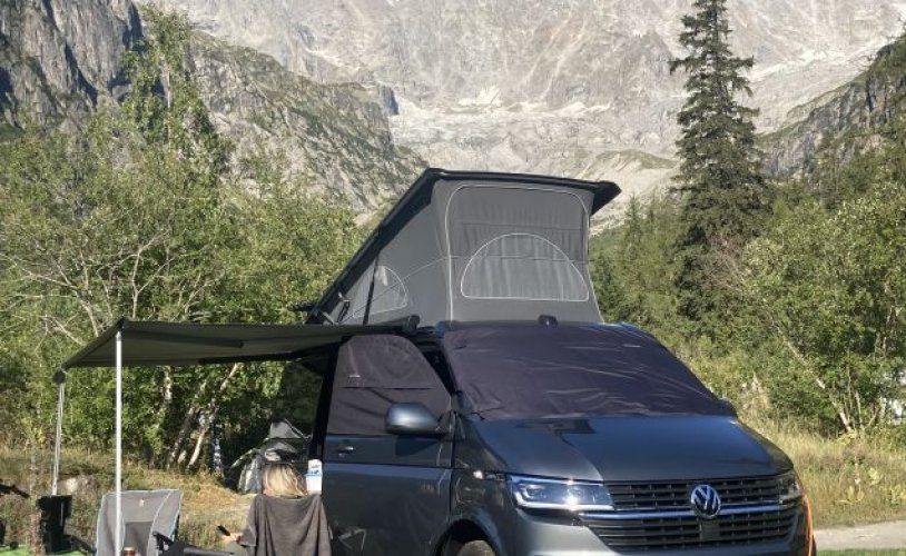 Volkswagen 4 pers. Volkswagen camper huren in Muiden? Vanaf € 110 p.d. - Goboony
