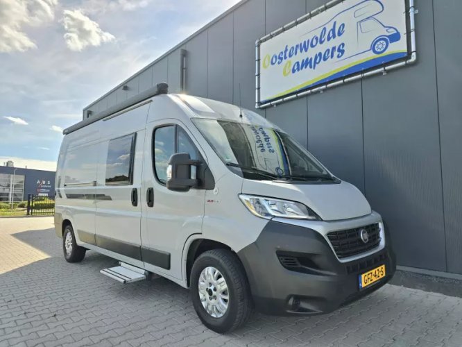 Knaus Weinsberg 600 Vastbed Trekhaak 2x  foto: 0