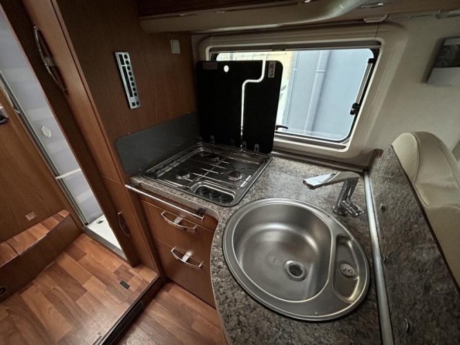 Hymer B 694 SL Star Edition - Automaat  foto: 8