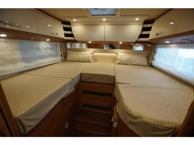 Carthago Chic C-Line I 4.9 LE nieuwstaat, enkele bedden  foto: 14