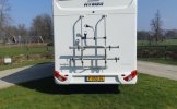 Hymer 4 pers. Rent a Hymer motorhome in Holten? From € 121 pd - Goboony photo: 3