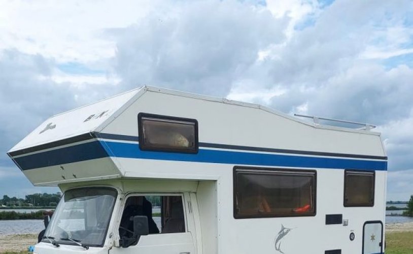 Nissan 4 pers. Rent a Nissan camper in Gouda? From € 91 pd - Goboony photo: 0
