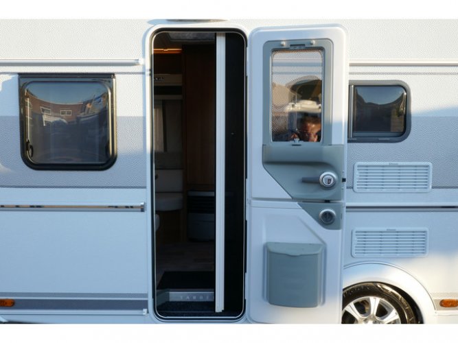 Tabbert Da Vinci 460e **Enkele bedden/Mover/Casetteluifel/Fietsendrager/1e eigenaar/Zeer nette caravan** foto: 5