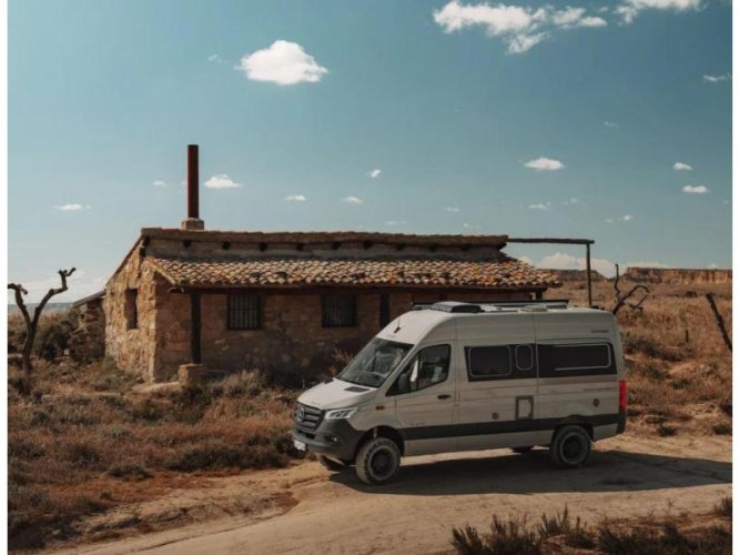 Hymer Grand Canyon S 700 - 4x4 - 2 APARTE BEDDEN  foto: 17