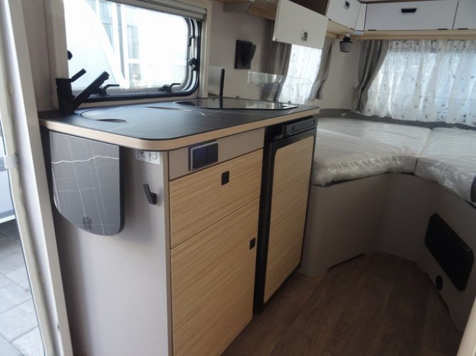 Eriba Touring 542 Urban CARAVAN DEALS foto: 6