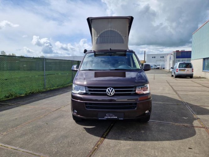 Volkswagen T5 California Comfortline DSG 2014 photo: 1