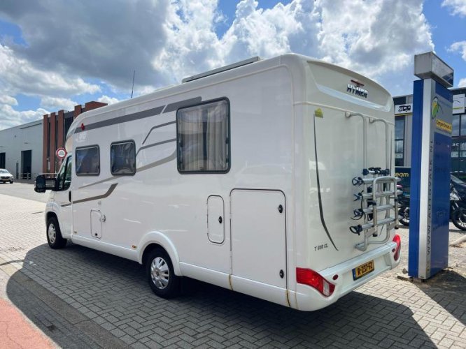 Hymer 698 CL Queensbed & Hefbed 