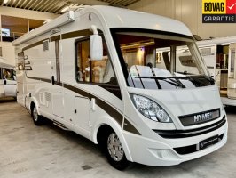 Hymer B678 Automaat Premium Line Aparte bedden met lage instap