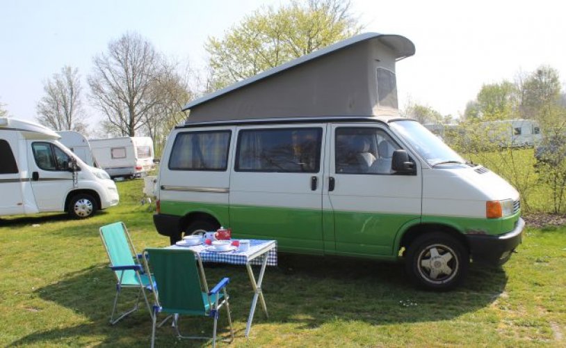 Volkswagen 4 pers. Volkswagen camper huren in Utrecht? Vanaf € 86 p.d. - Goboony foto: 0