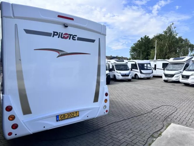 Pilote Essentiel G 740 C keurig netjes en compleet 