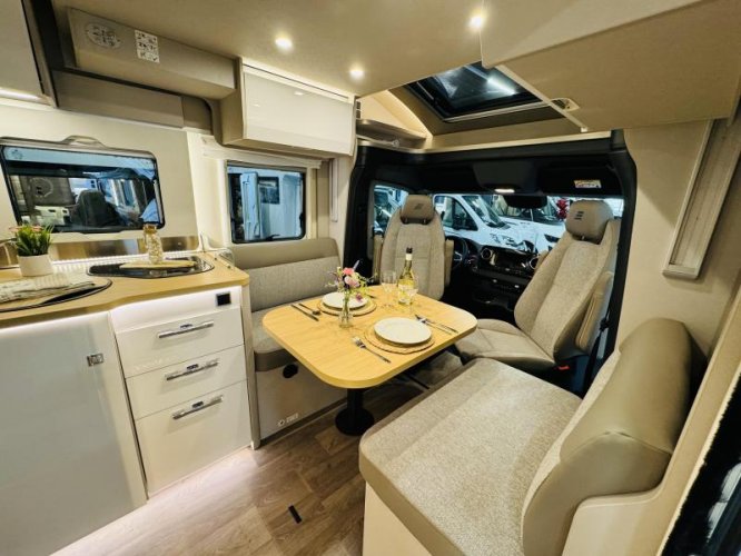 Hymer Tramp 695 S 9-Traps Automaat Mercedes  foto: 12