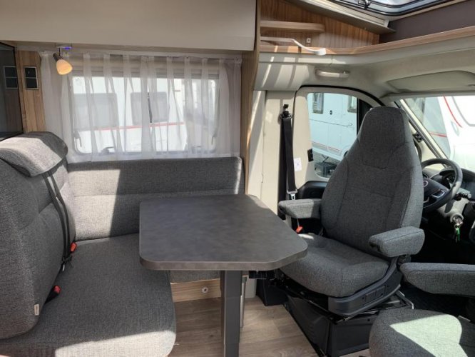 Hymer Exsis-T 580 Pure-automaat-voorraad 