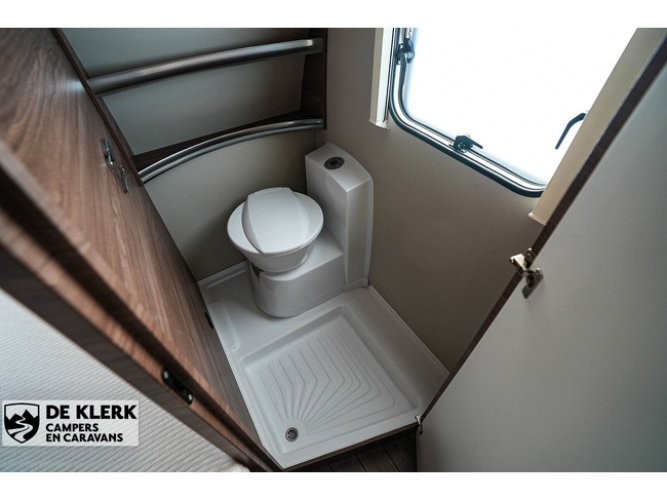 Knaus SPORT 450 FU Silver Selection Nieuwstaat foto: 16