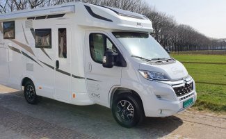 McLouis 4 pers. Rent a McLouis motorhome in Tilburg? From € 109 pd - Goboony