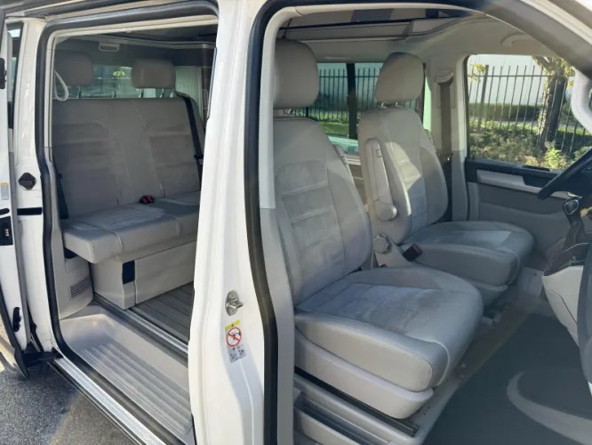 Volkswagen T6 California Ocean 2019 Two-Tone 199PK 59000  foto: 13