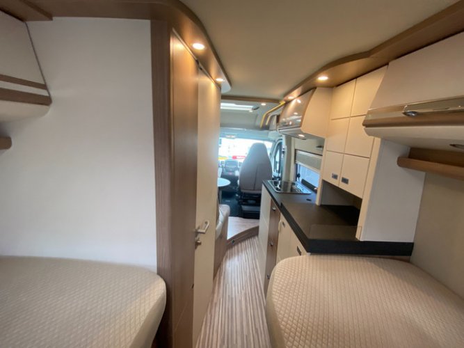 Malibu Van 640 First Class Two Rooms LE RB Charming GT AUTOMAAT 160 PK foto: 23