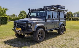 Land Rover 3 pers. Land Rover camper huren in Opheusden? Vanaf € 121 p.d. - Goboony