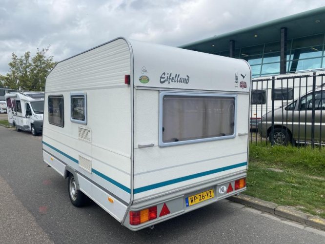 Eifelland 395 VIP Leuke starters caravan 