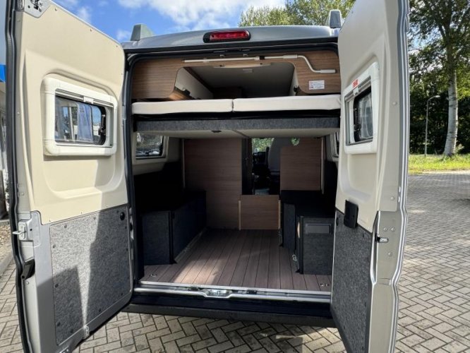 Knaus Boxlife 600 ME Hefbed en luxe opties  foto: 17