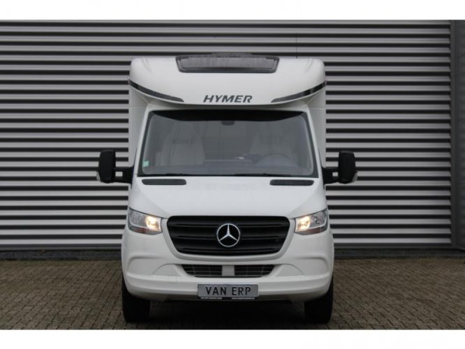 Hymer T695 S Mercedes Queensbed 1  foto: 19