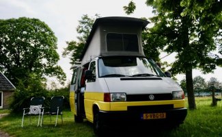 Volkswagen 4 pers. Volkswagen camper huren in Amsterdam? Vanaf € 61 p.d. - Goboony