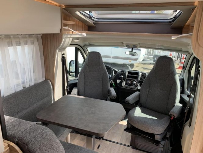 Hymer Exsis-T 580 Pure-automaat-voorraad 