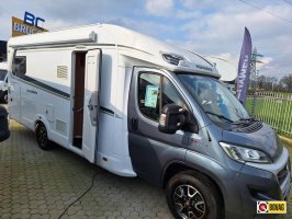 Weinsberg CaraSuite 700 ME - 2 X BED + LIFT BED - ALMELO