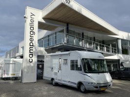 Hymer Frankia Fi Holiday Class 670 FD AUTOMAAT FRANSBED + HEFBED 