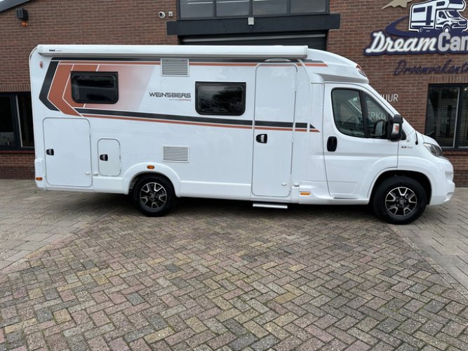 Weinsberg 600 Meg CaraCompact Automaat! 9500km!