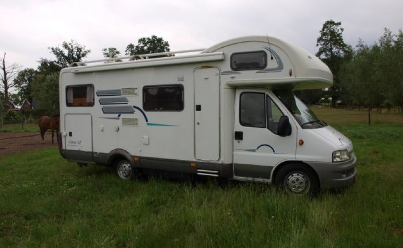 Hymer 6 pers. Louer un camping-car Hymer à Vriezenveen ? À partir de 97 € pj - Goboony photo : 0