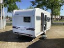 Hobby De Luxe 460 SFF vrijstaand bed  foto: 19