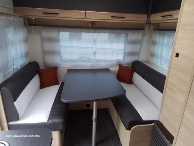 Caravelair Antares Titanium 470 