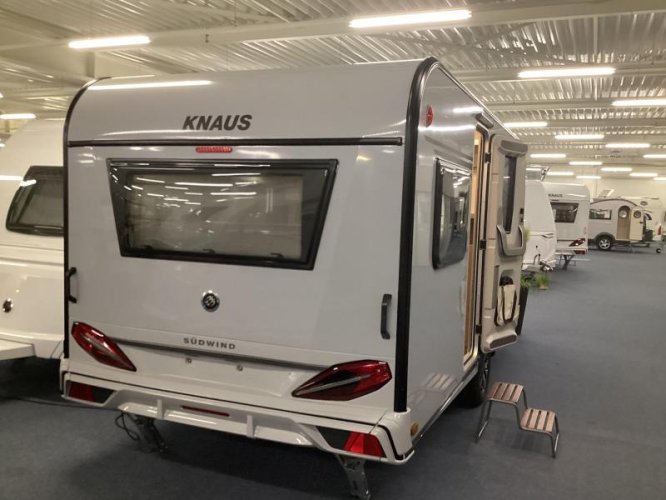 Knaus Sudwind 60 Years 450 FU  foto: 17